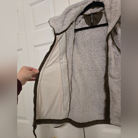 Kuhl Womens Flight Italian Fleece Jacket In Color STONE Size Small - Picture 7 of 15